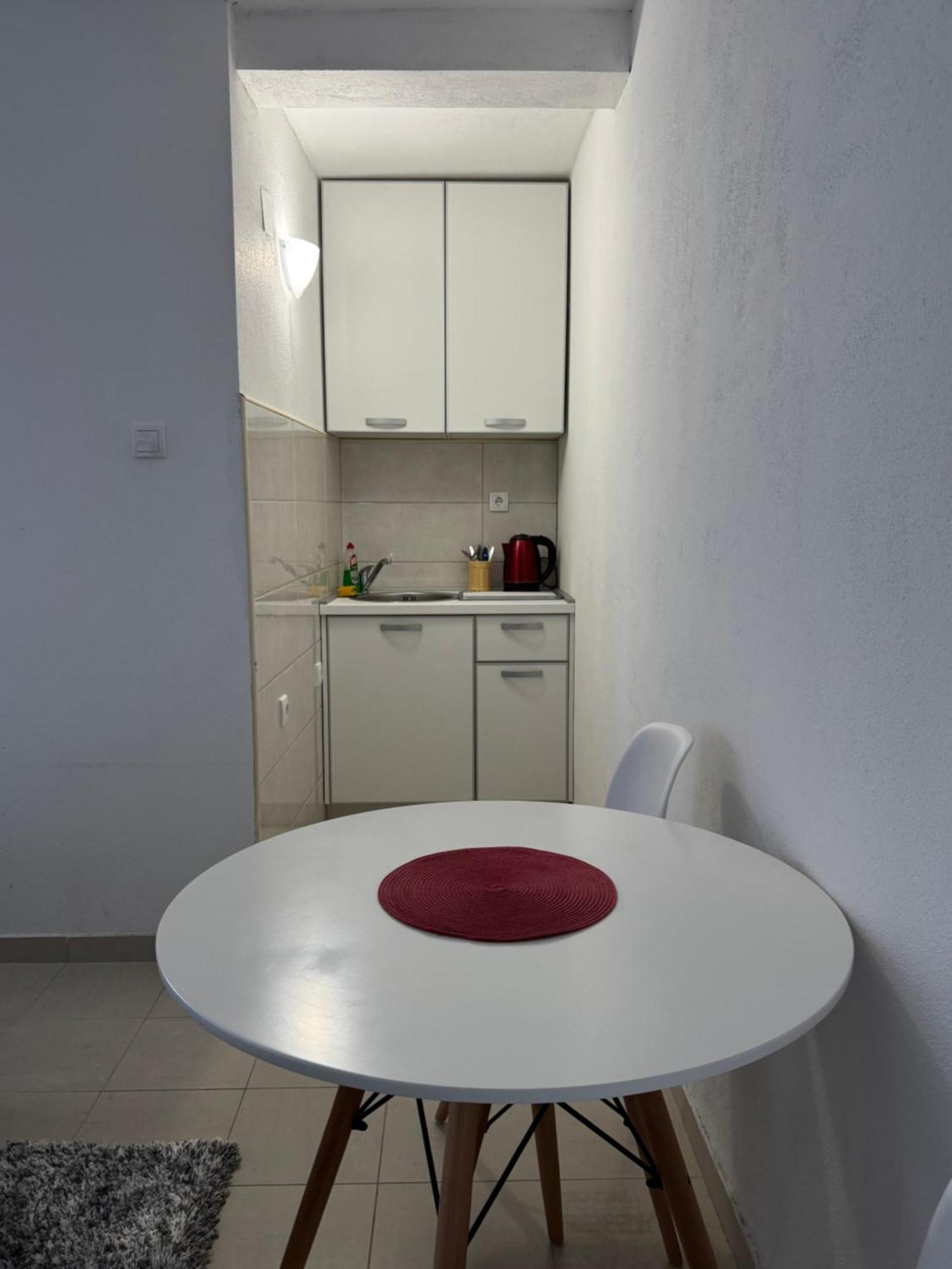 Apartmani Breze Podgorica Exterior foto
