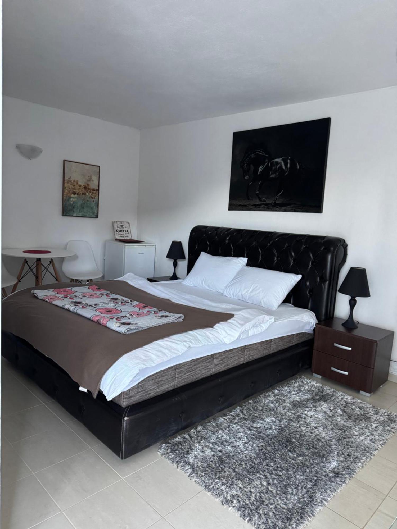 Apartmani Breze Podgorica Exterior foto